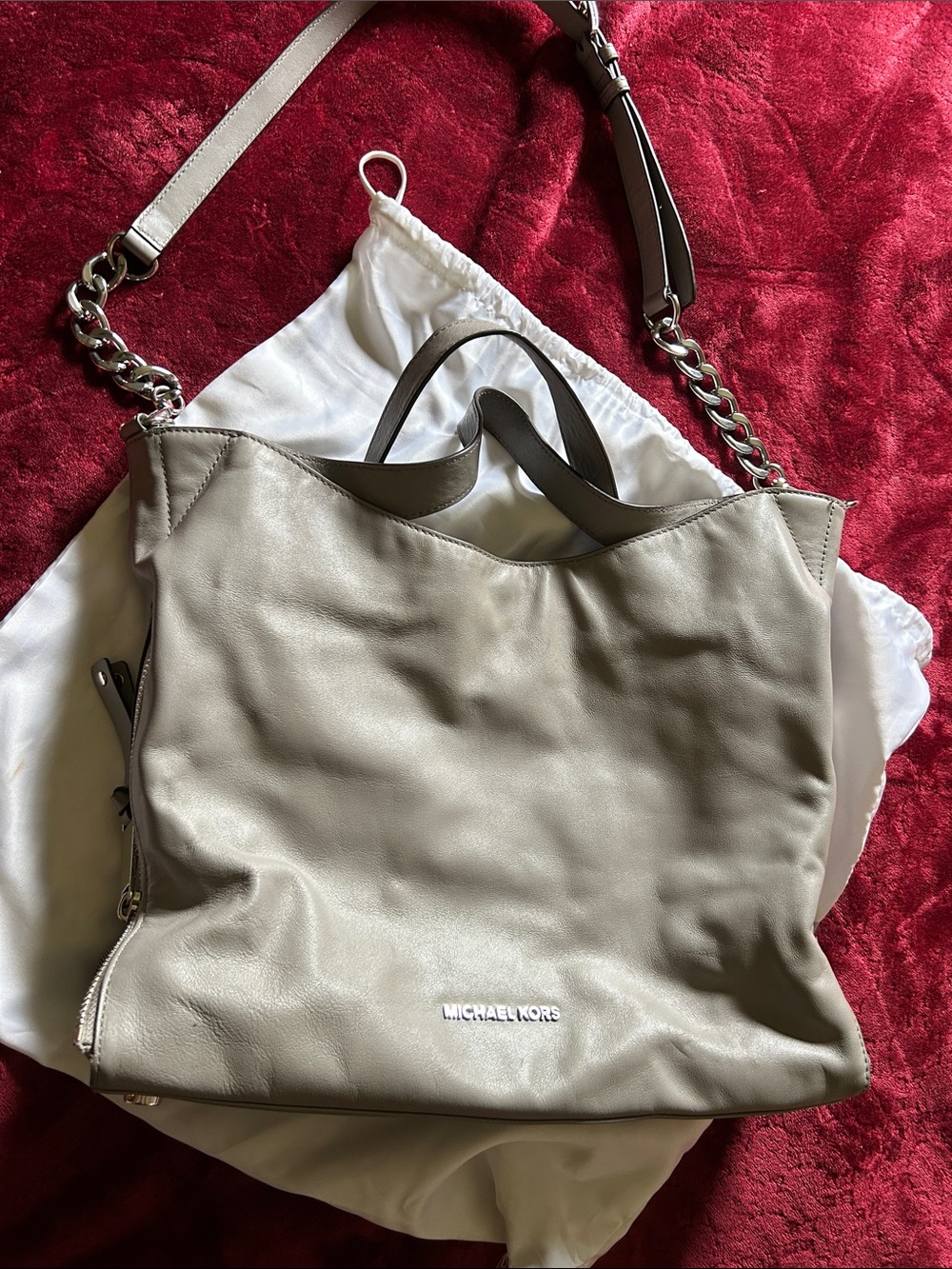 Michael Kors light gray Leather Shoulder Bag with Chain Strap and dust bag